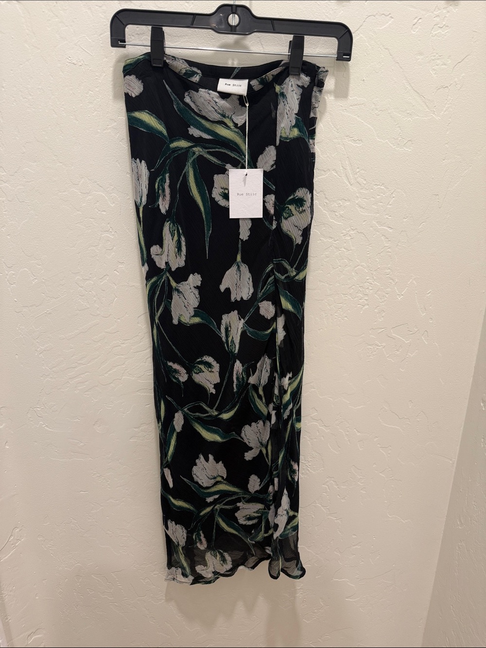 NWT Rue Stiic Black Floral Wrap-Front Midi Skirt with Slit - Size Small